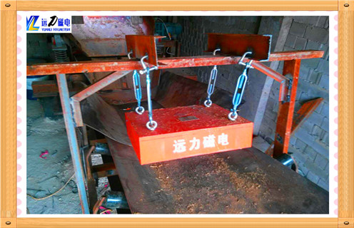 永磁除鐵器，滾筒式永磁除鐵器知識(shí)參數(shù)_內(nèi)部磁塊安裝方法_滾筒式永磁除鐵器型號(hào)價(jià)格
