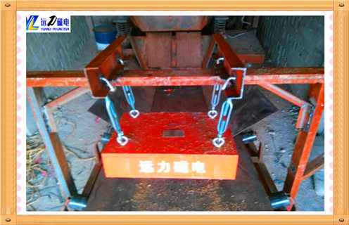 懸掛式永磁除鐵器，山西懸掛式永磁除鐵器生產_內部磁塊安裝方法_山西懸掛式永磁除鐵器生產原理型號價格
